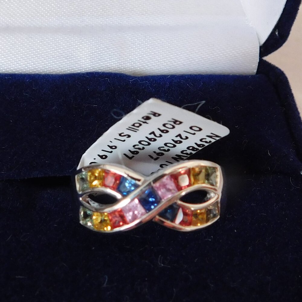 Ladies 14K White Gold Ring with Gemstones